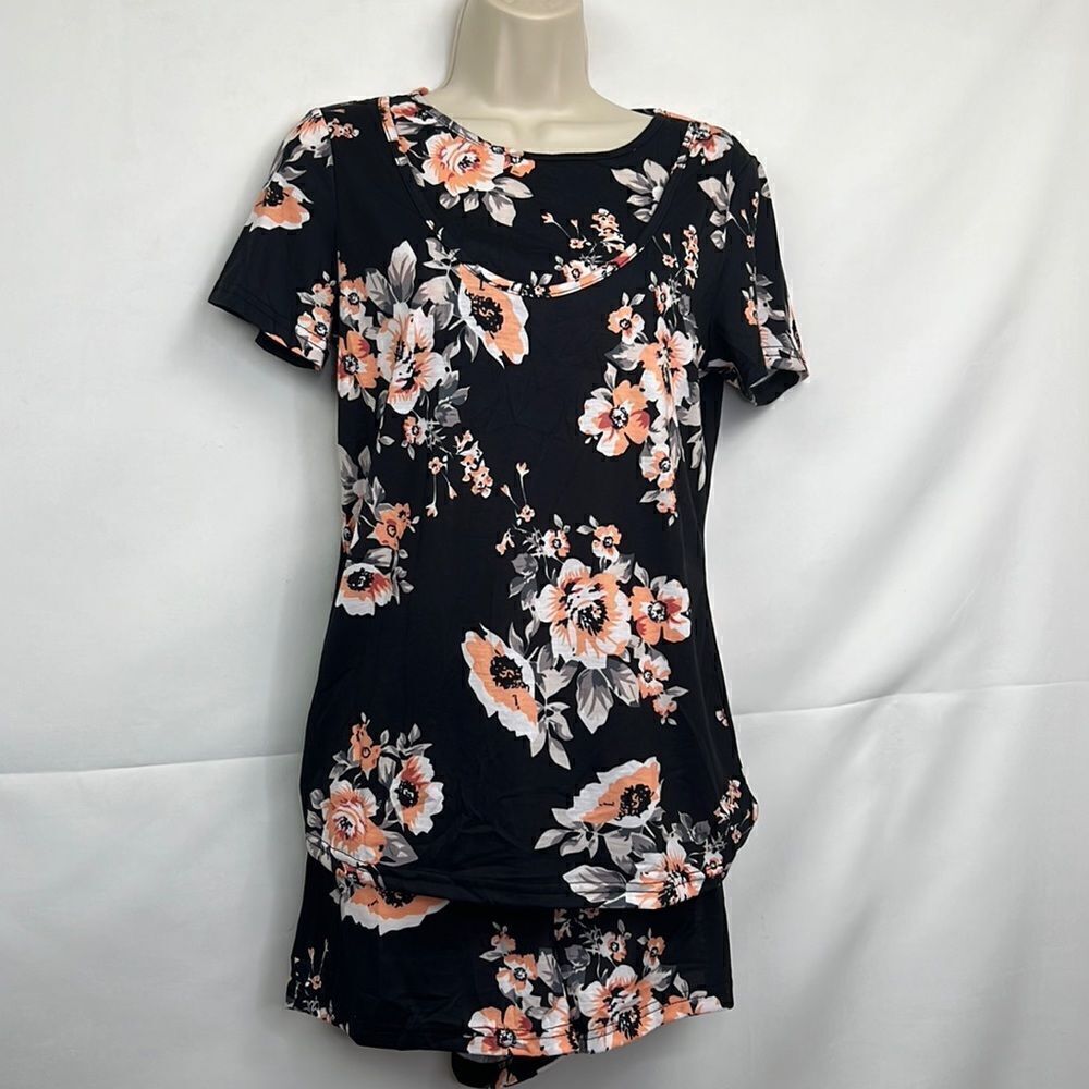 Ekouaer black and peach floral short Nursing Pajama set NWT size small